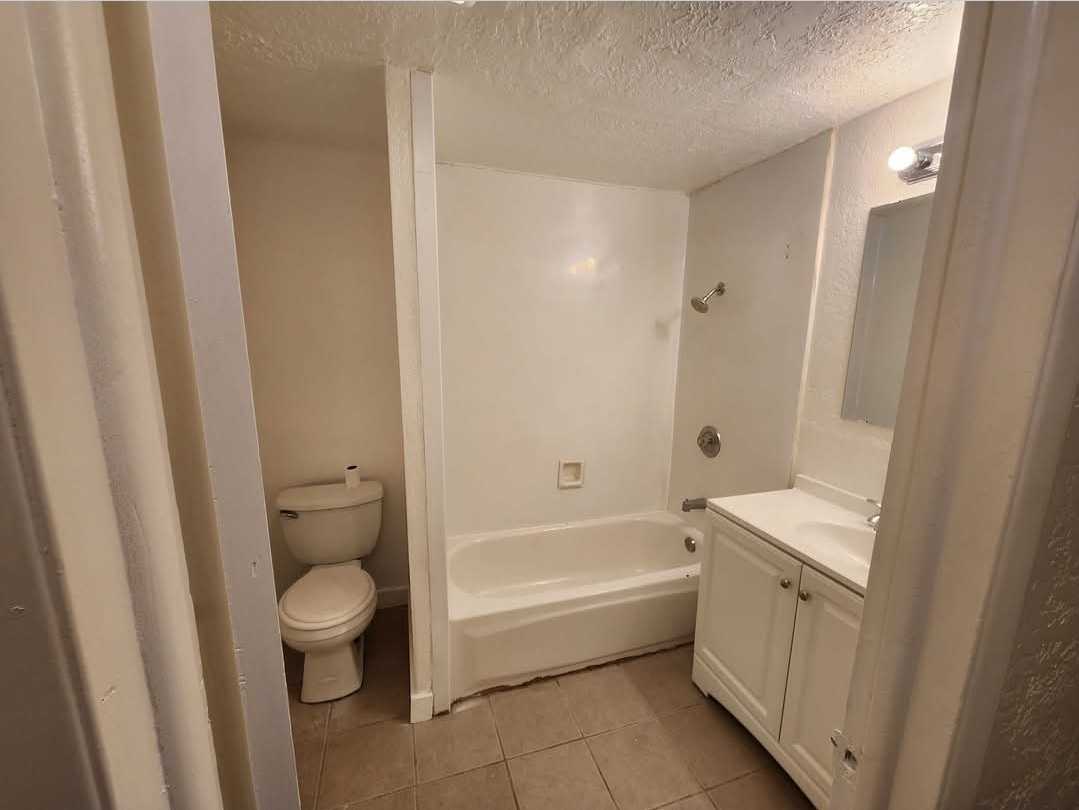 bathroom2